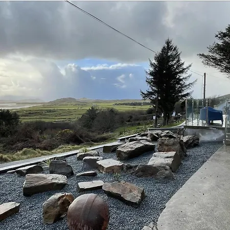 Ferienhaus Nan's Place Donegal - New Renovation With Stunning Views Lettermacaward