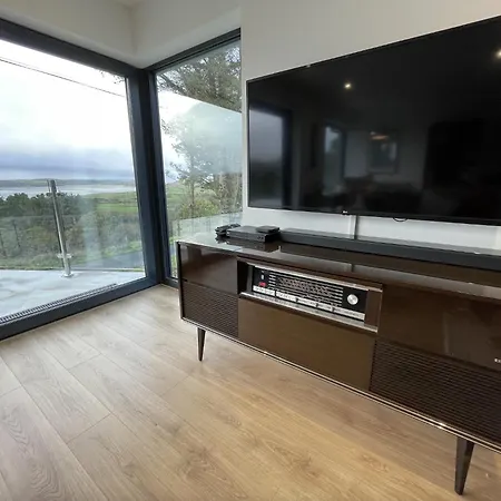 Сasa de vacaciones Nan's Place Donegal - New Renovation With Stunning Views *