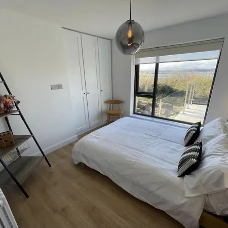 Nan's Place Donegal - New Renovation With Stunning Views